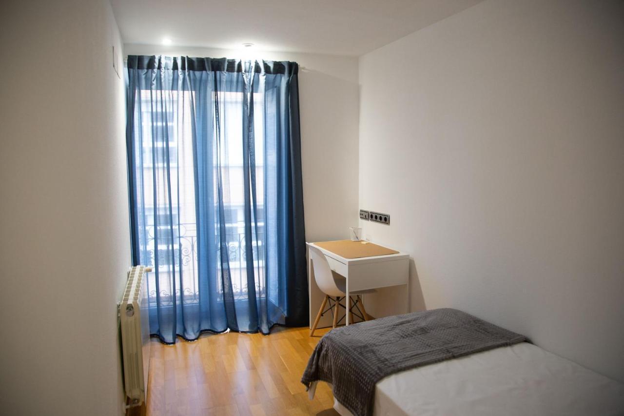 Elizabeth Towers Apartment Алманса Екстериор снимка