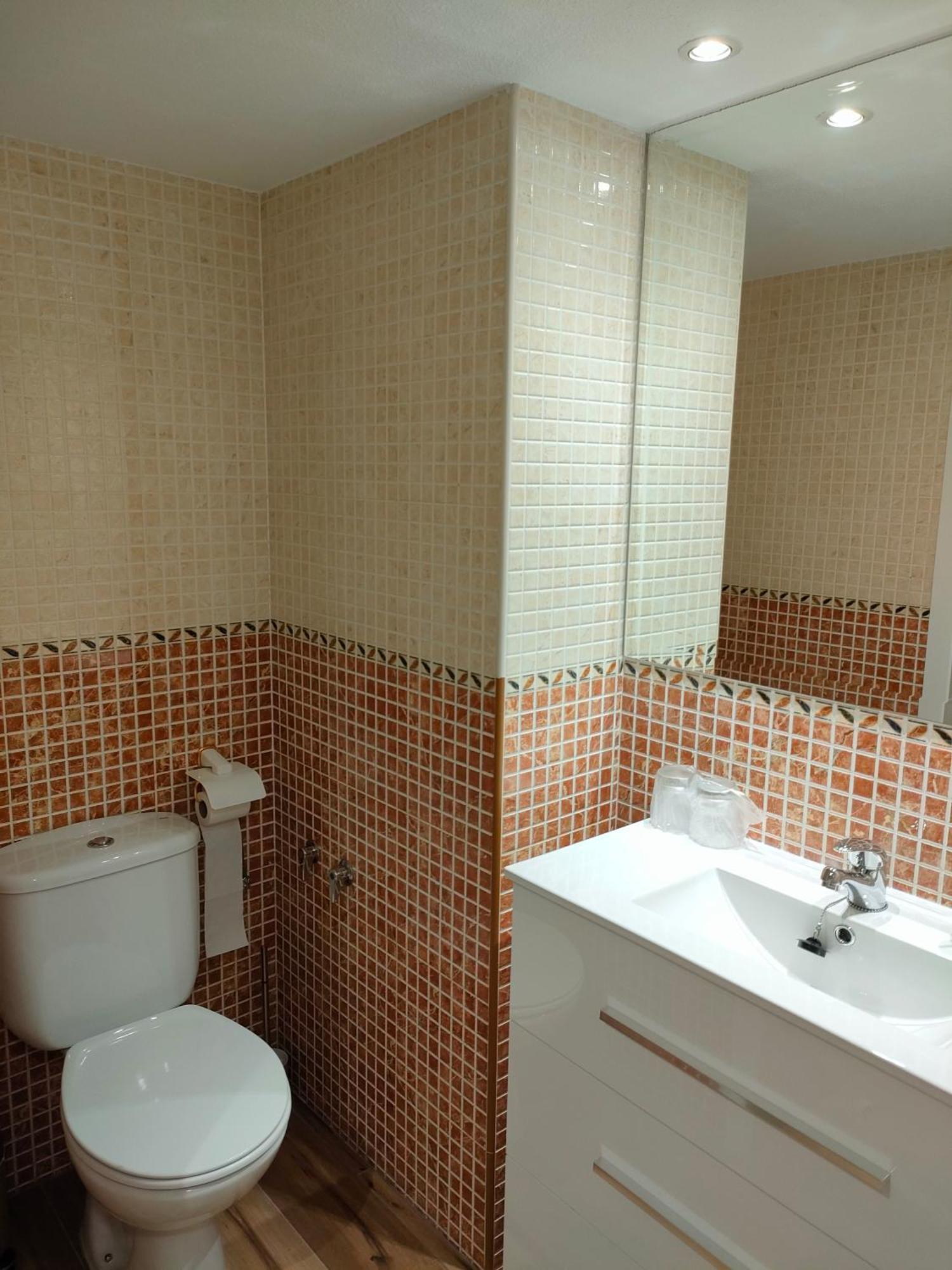 Elizabeth Towers Apartment Алманса Екстериор снимка